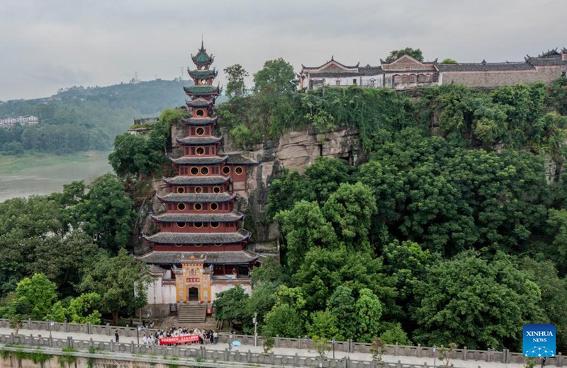 Katika Picha: Mandhari ya Kivutio cha Utalii cha Shibaozhai huko Chongqing, Kusini Magharibi mwa China